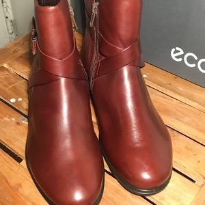 ecco felicia ankle boot